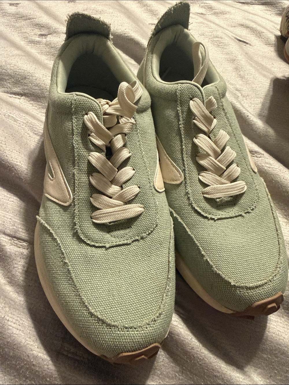 Dolce vita sneakers